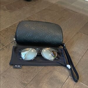 Oakley kids sunglasses Black gradient frame